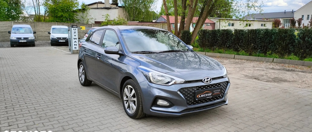 Hyundai i20 cena 46900 przebieg: 47800, rok produkcji 2018 z Żory małe 326